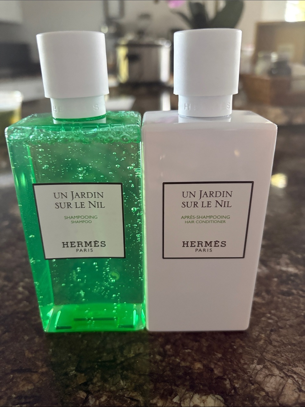 HERMES SHAMPOO & CONDITIONER